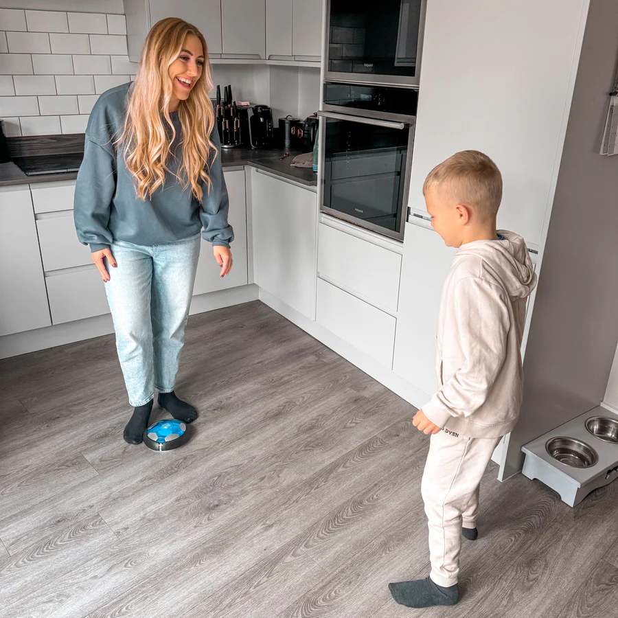 AirSoccer LED™ - Sport e magia dentro casa