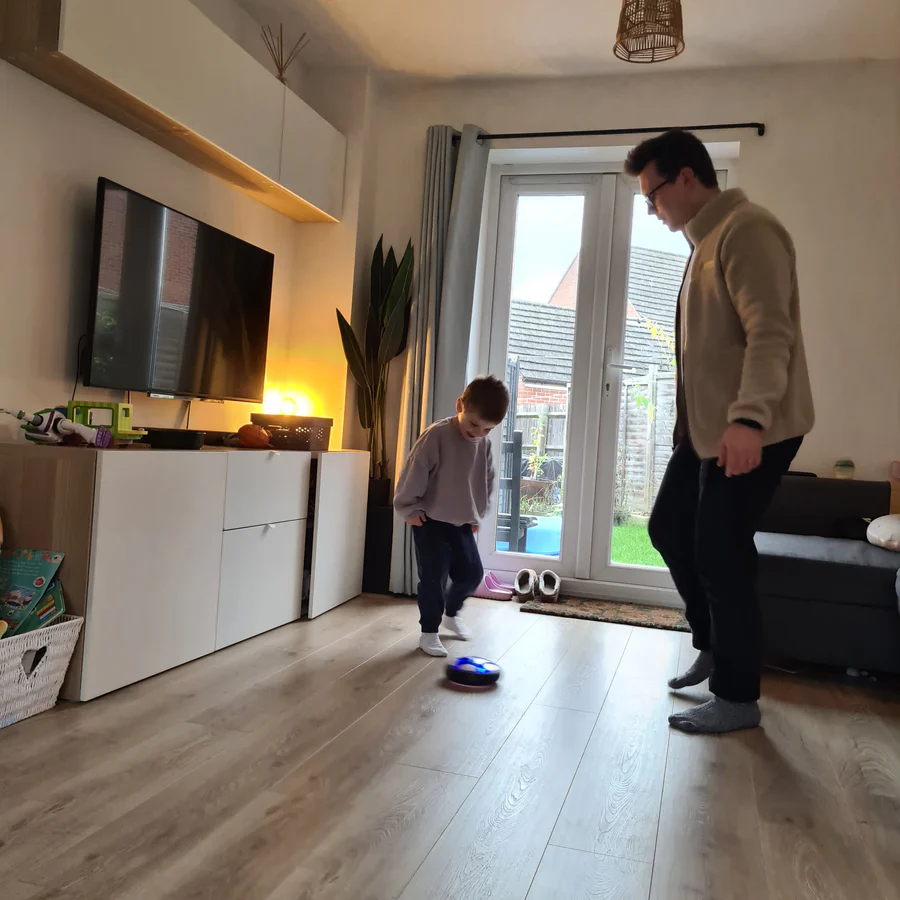 AirSoccer LED™ - Sport e magia dentro casa